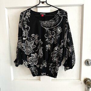 *New* Elegant Black & White top